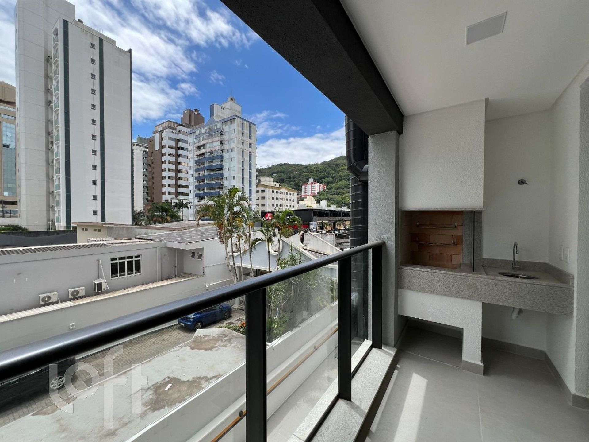 Apartamentos com 73m², 2 quartos, 1 suíte, 1 garagem, no bairro Centro em Florianópolis