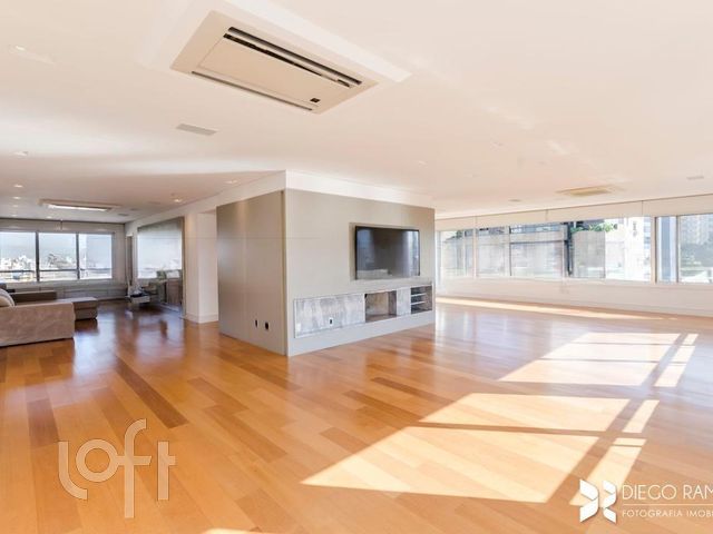 Apartamento com 336m², 4 dormitórios, 4 suítes, 4 vagas, Bela Vista em Porto Alegre