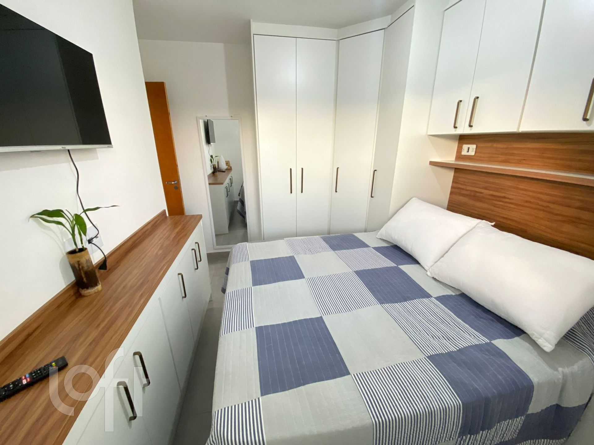 Apartamento à venda com 1 quarto, 75m² - Foto 15