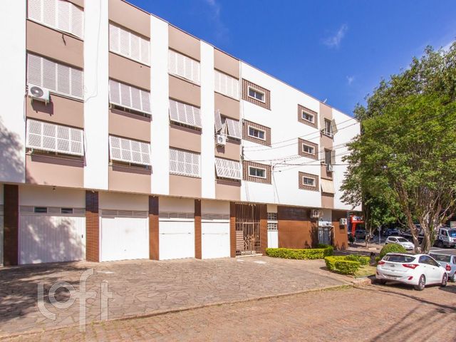 Apartamento com 88m², 2 dormitórios, 1 vaga, Auxiliadora em Porto Alegre
