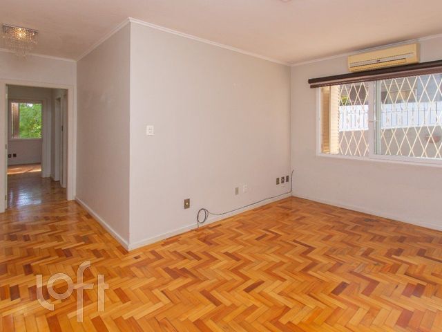 Apartamento com 88m², 2 dormitórios, 1 vaga, Auxiliadora em Porto Alegre