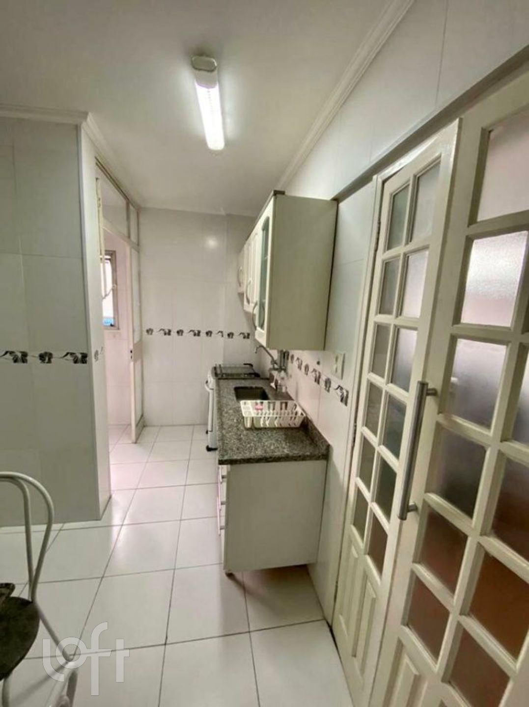 Apartamento à venda com 2 quartos, 68m² - Foto 8