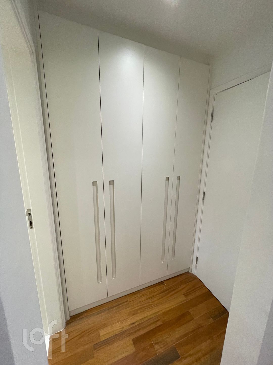 Apartamento à venda com 3 quartos, 180m² - Foto 16