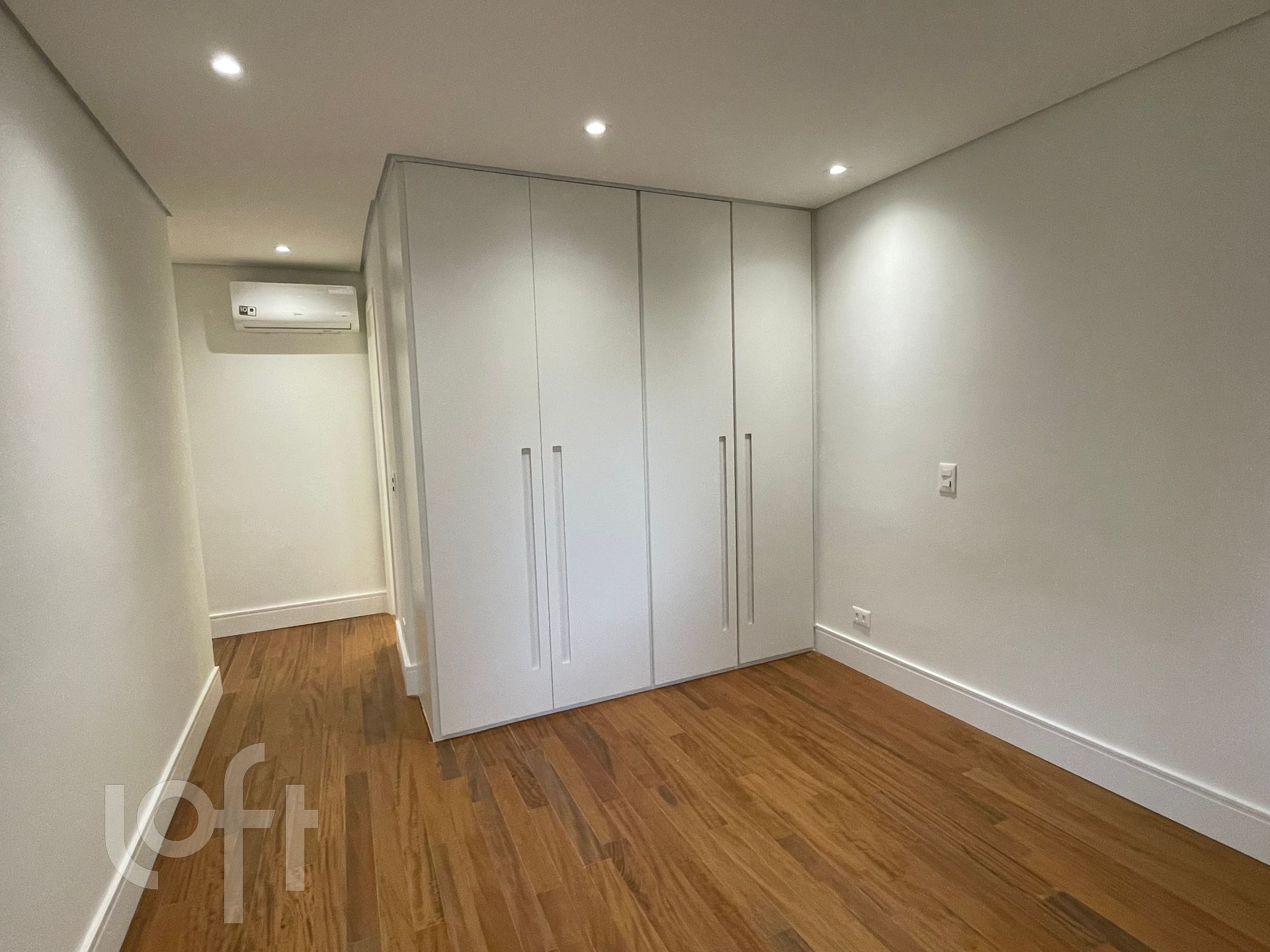 Apartamento à venda com 3 quartos, 180m² - Foto 20