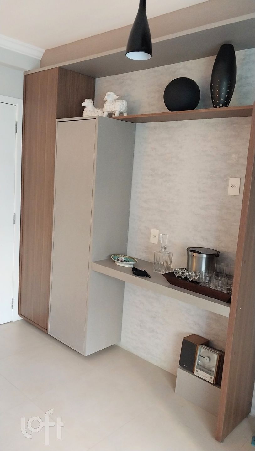 Apartamento à venda com 1 quarto, 38m² - Foto 6