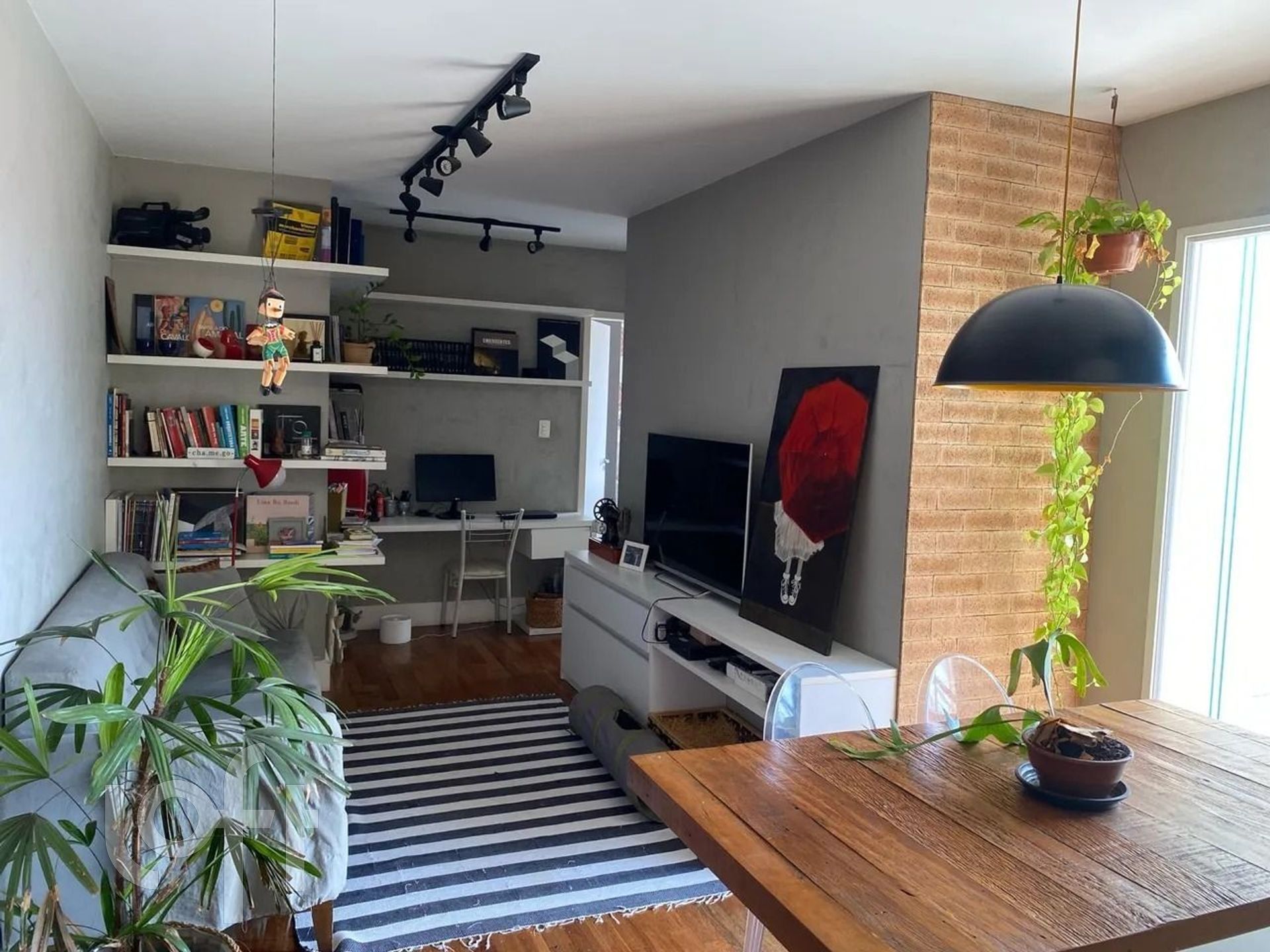 Apartamento reformado 2 dormitórios no Sacomã