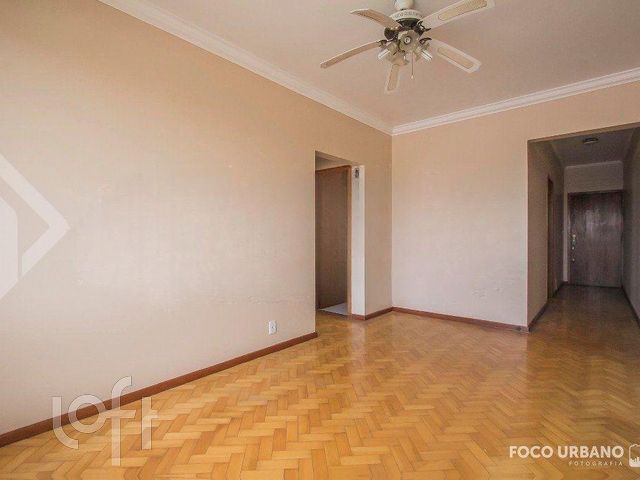 Apartamento com 76m², 2 dormitórios, 1 vaga, Santa Cecília em Porto Alegre