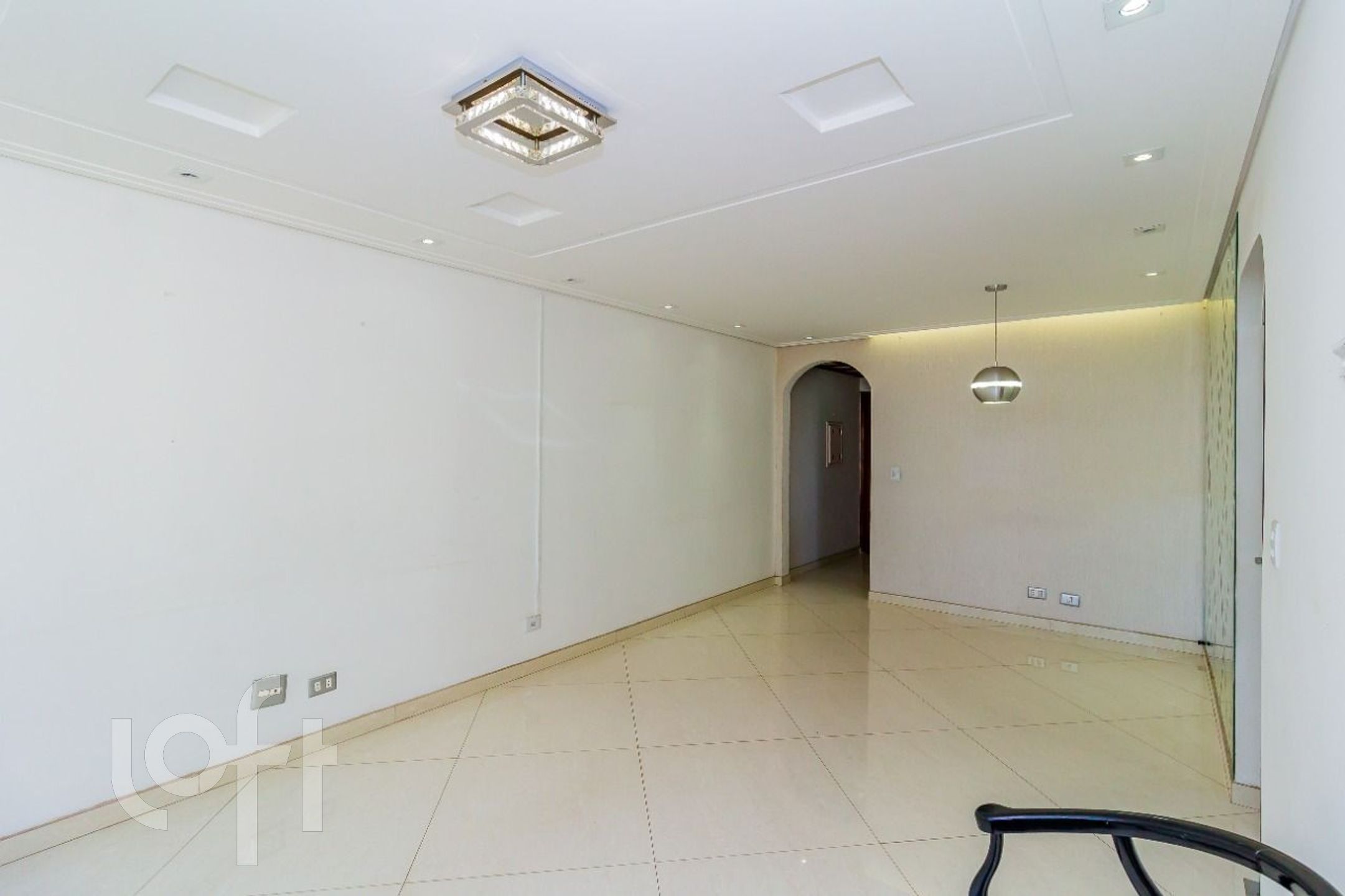 Apartamento à venda com 3 quartos, 80m² - Foto 3