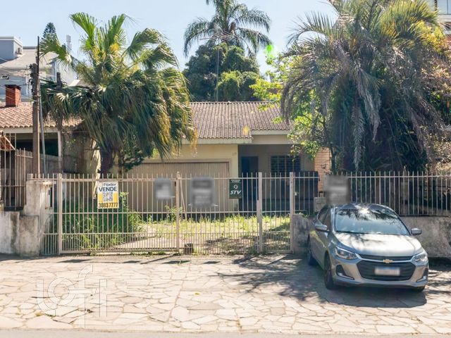 Casa com 161m², 3 dormitórios, 2 vagas, Chácara das Pedras em Porto Alegre