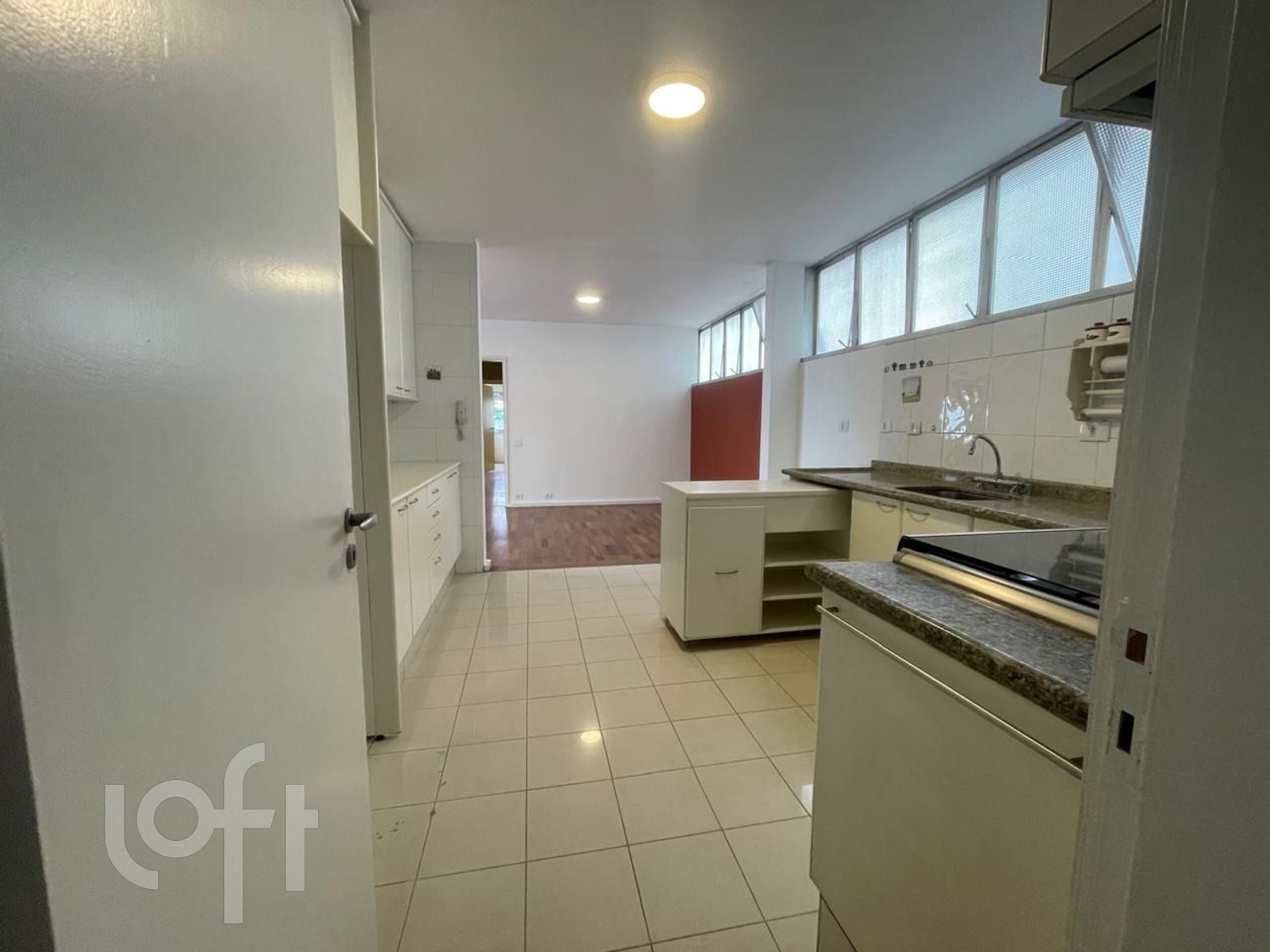 Apartamento à venda com 3 quartos, 170m² - Foto 6