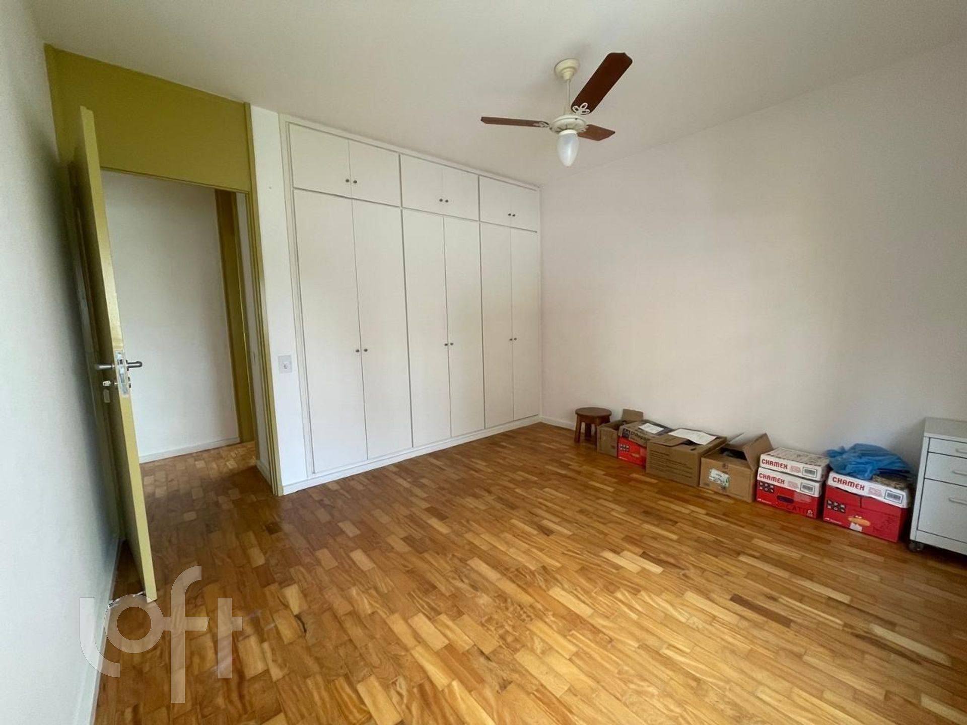 Apartamento à venda com 3 quartos, 170m² - Foto 11