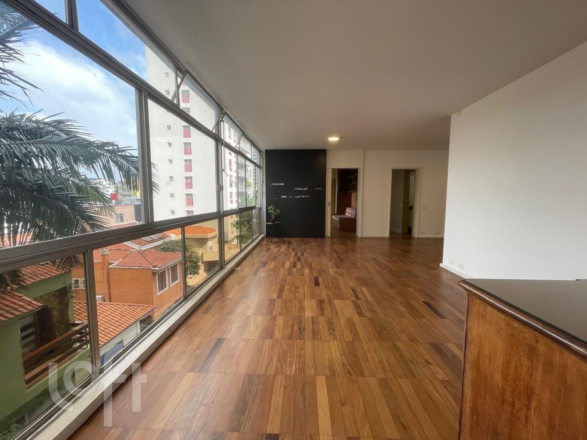 Apartamento à venda com 3 quartos, 170m² - Foto 1