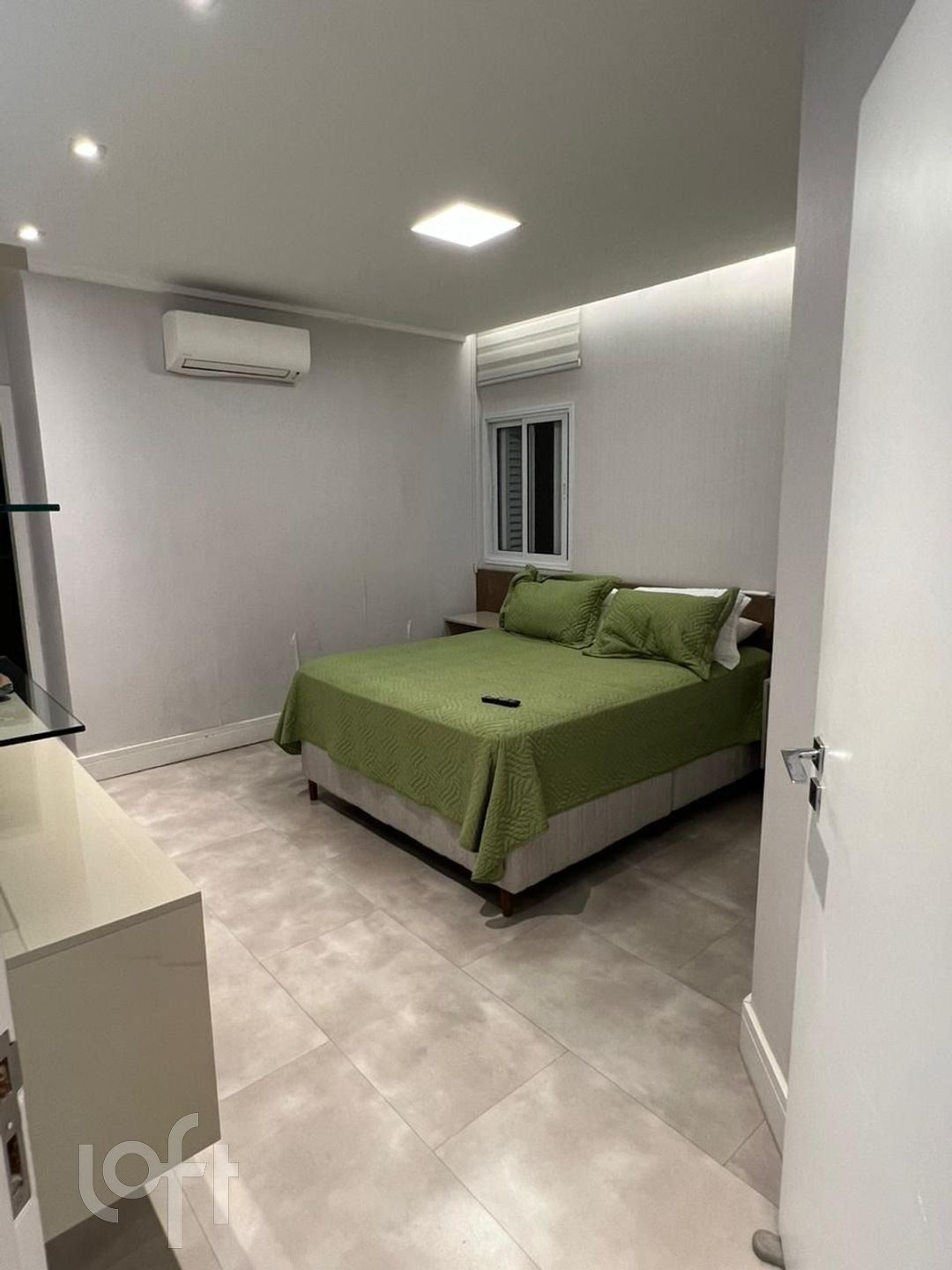 Casa à venda com 4 quartos, 385m² - Foto 12