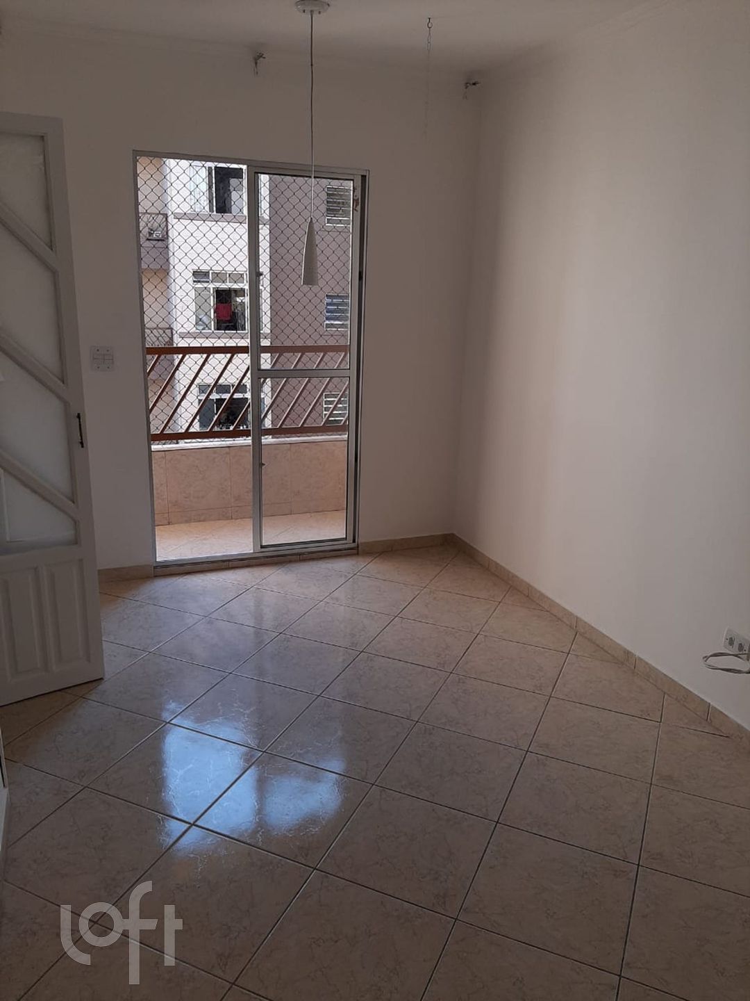 Apartamento à venda com 2 quartos, 63m² - Foto 4