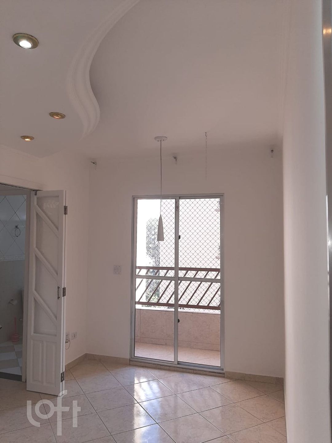 Apartamento à venda com 2 quartos, 63m² - Foto 1