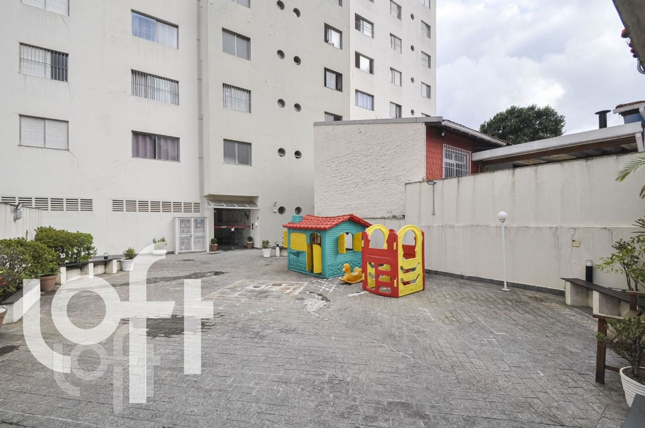 Apartamento à venda com 2 quartos, 65m² - Foto 36