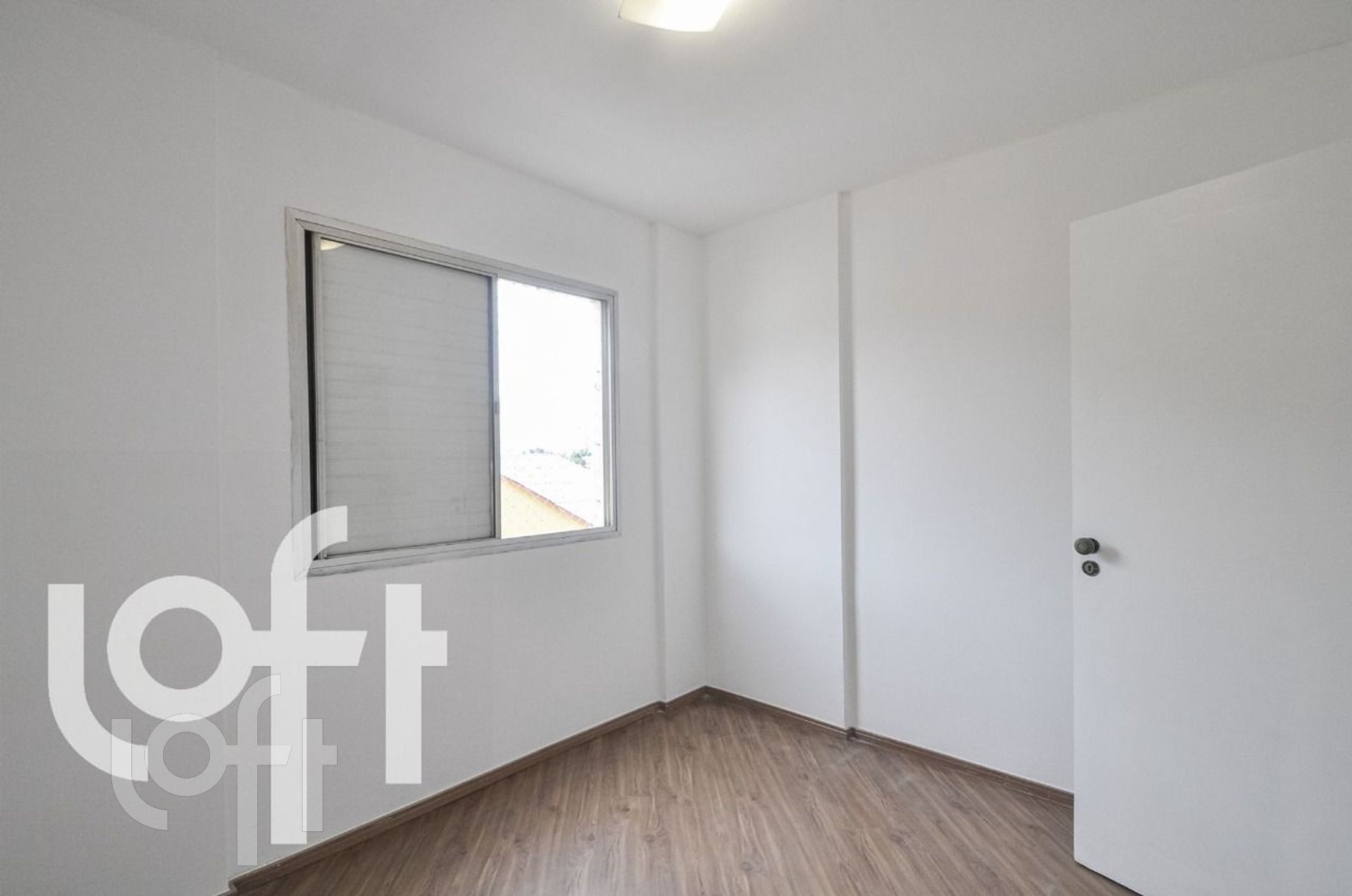 Apartamento à venda com 2 quartos, 65m² - Foto 23