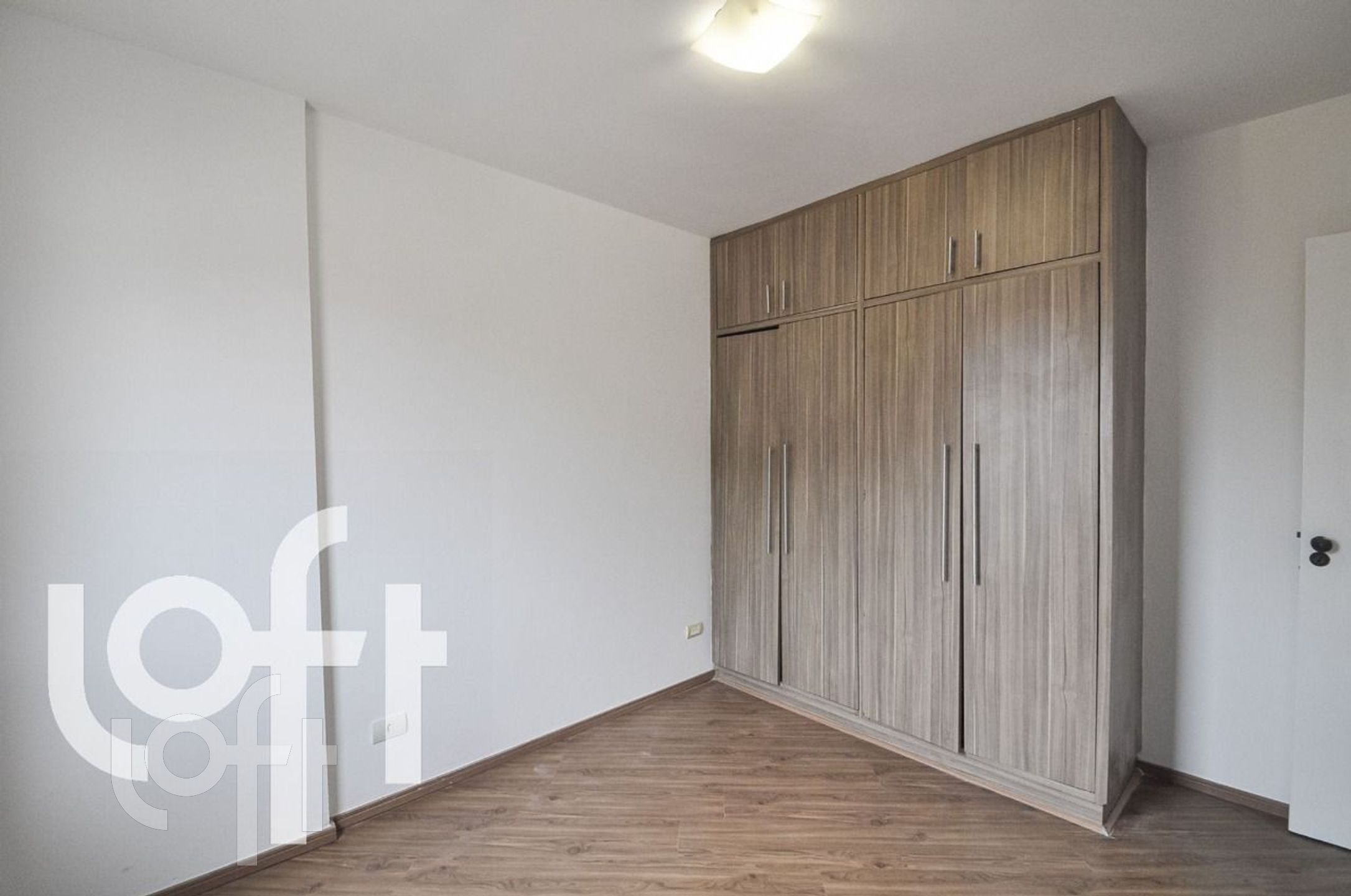 Apartamento à venda com 2 quartos, 65m² - Foto 22