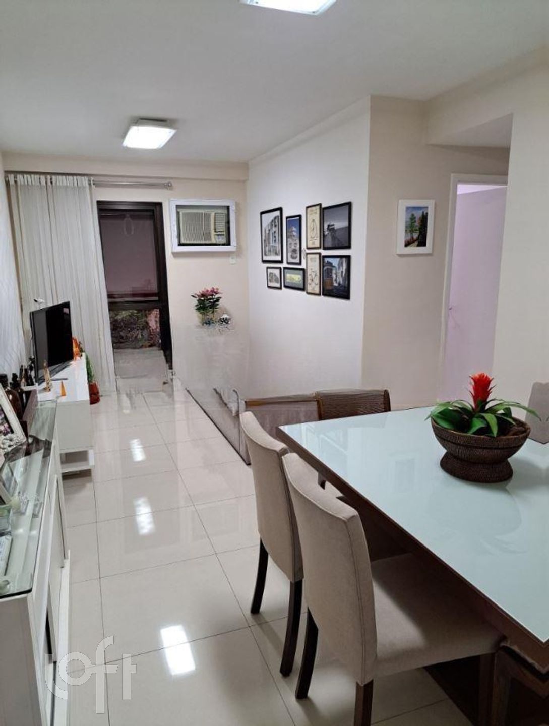 Apartamento à venda com 3 quartos, 84m² - Foto 1