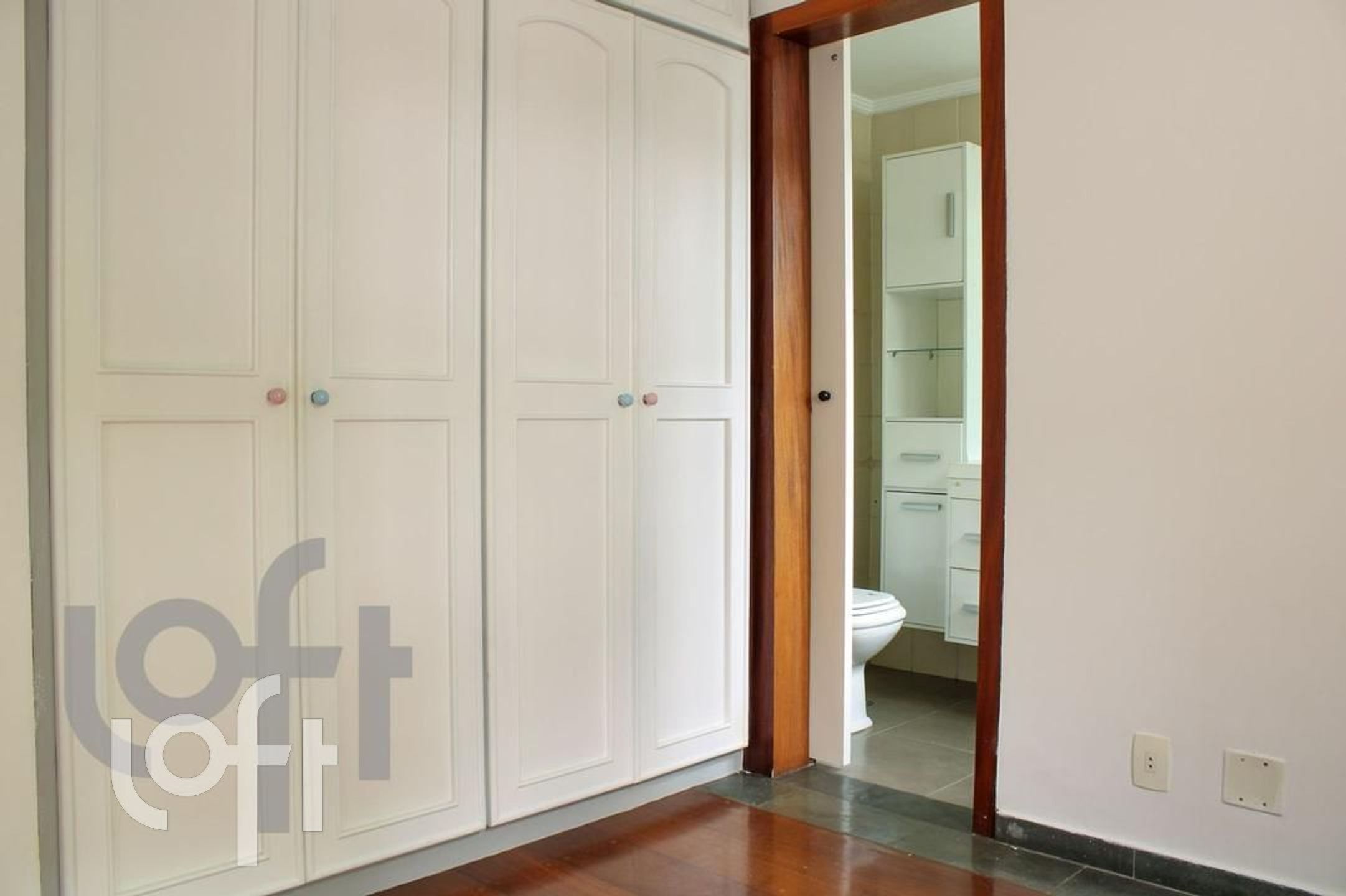 Apartamento à venda com 4 quartos, 144m² - Foto 33