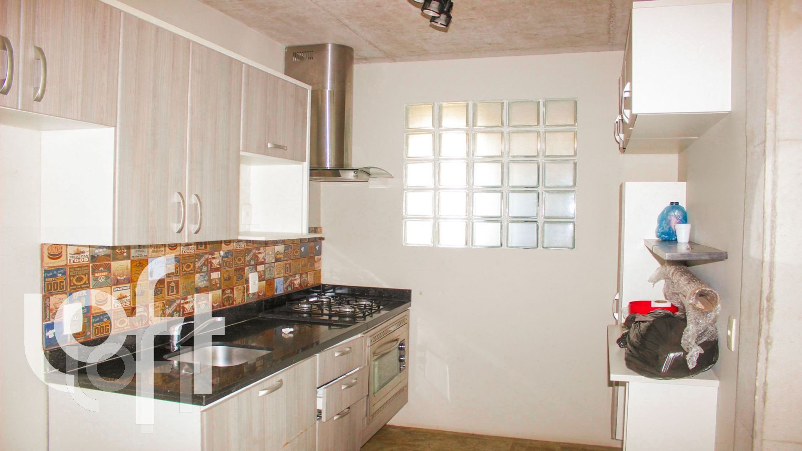 Apartamento à venda com 1 quarto, 140m² - Foto 22