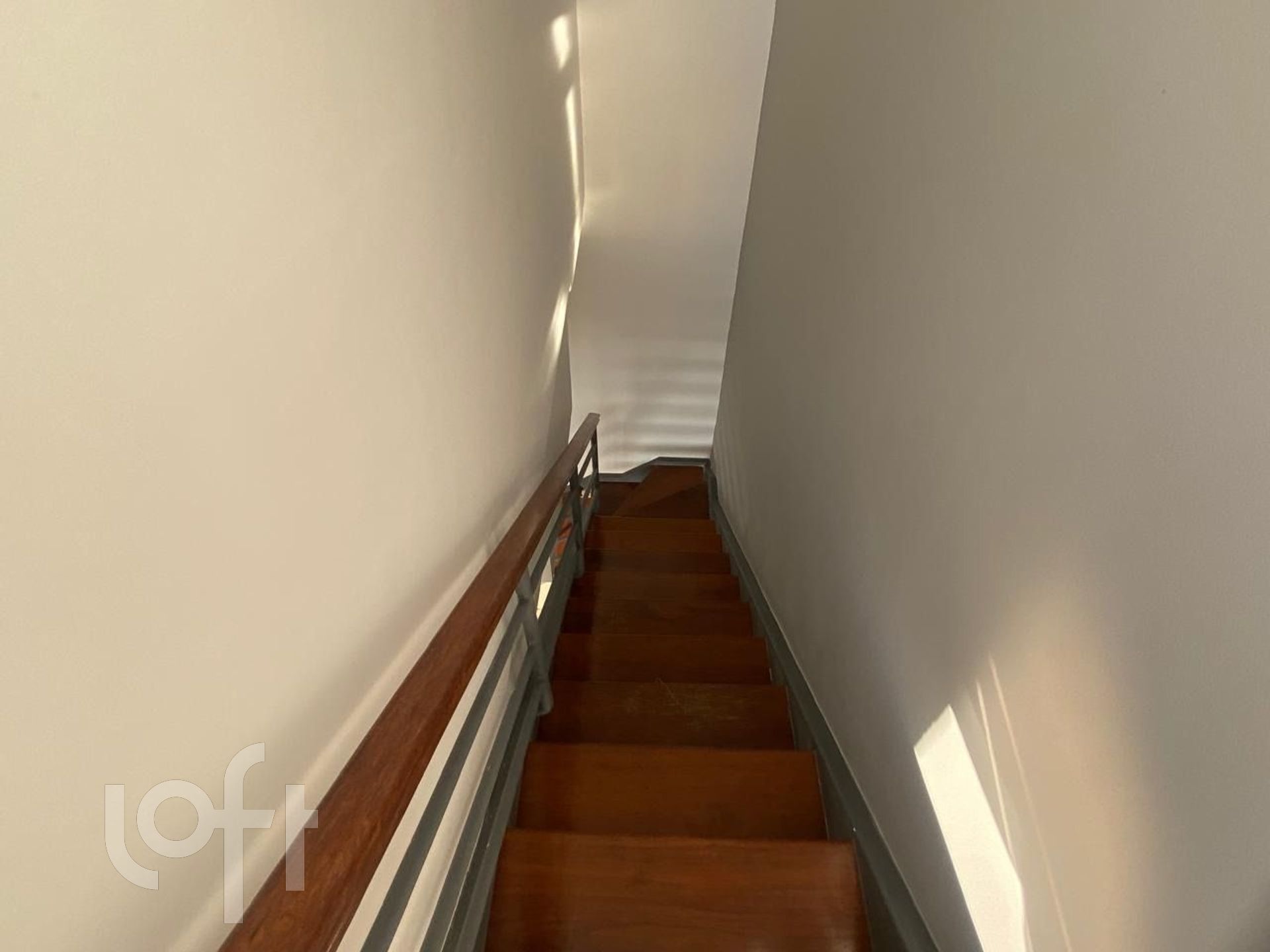 Apartamento à venda com 1 quarto, 107m² - Foto 16