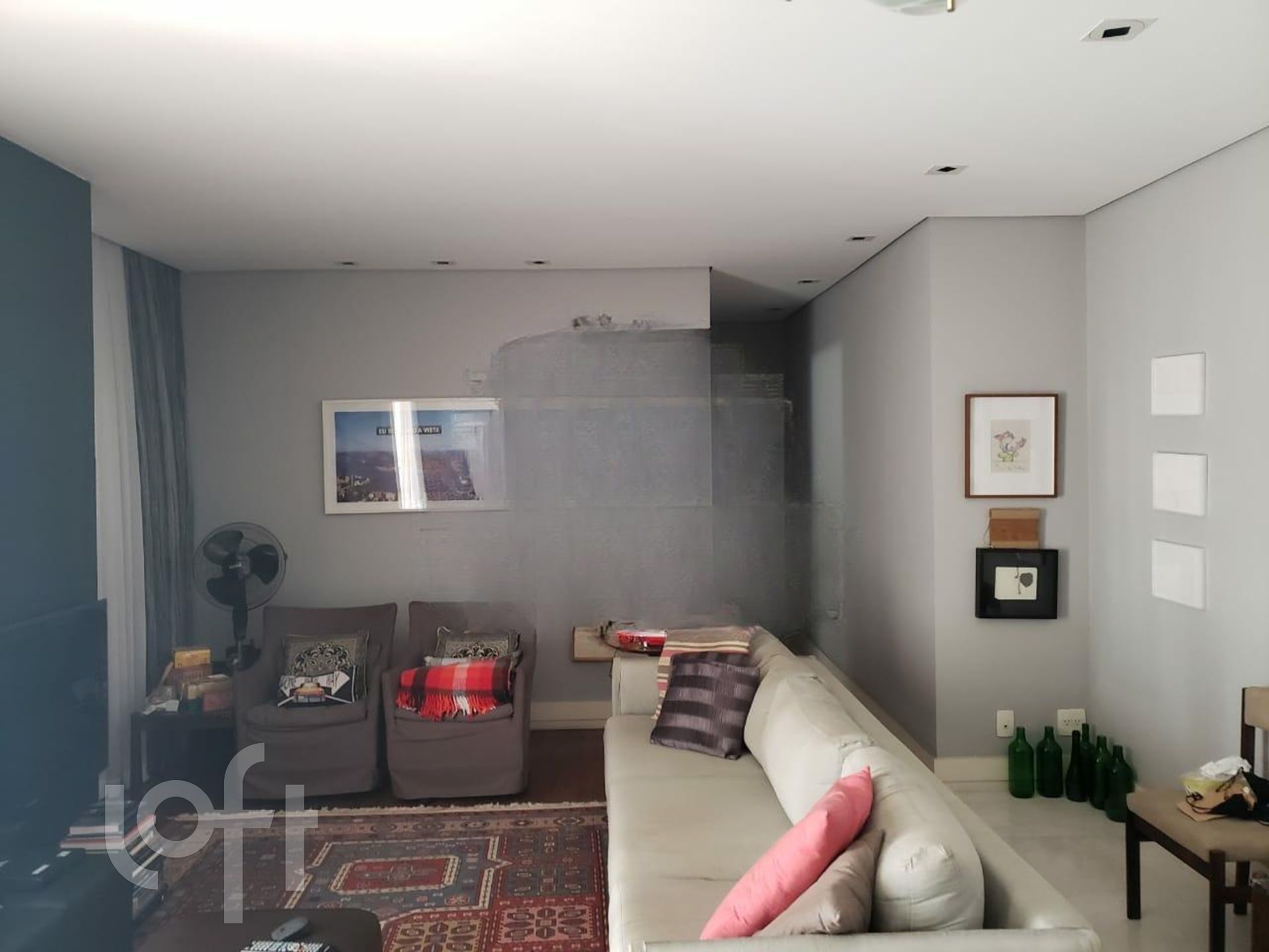 Apartamento à venda com 3 quartos, 74m² - Foto 2