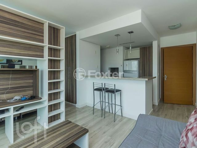 Apartamento com 37m², 1 dormitório, 1 suíte, 1 vaga, Três Figueiras em Porto Alegre