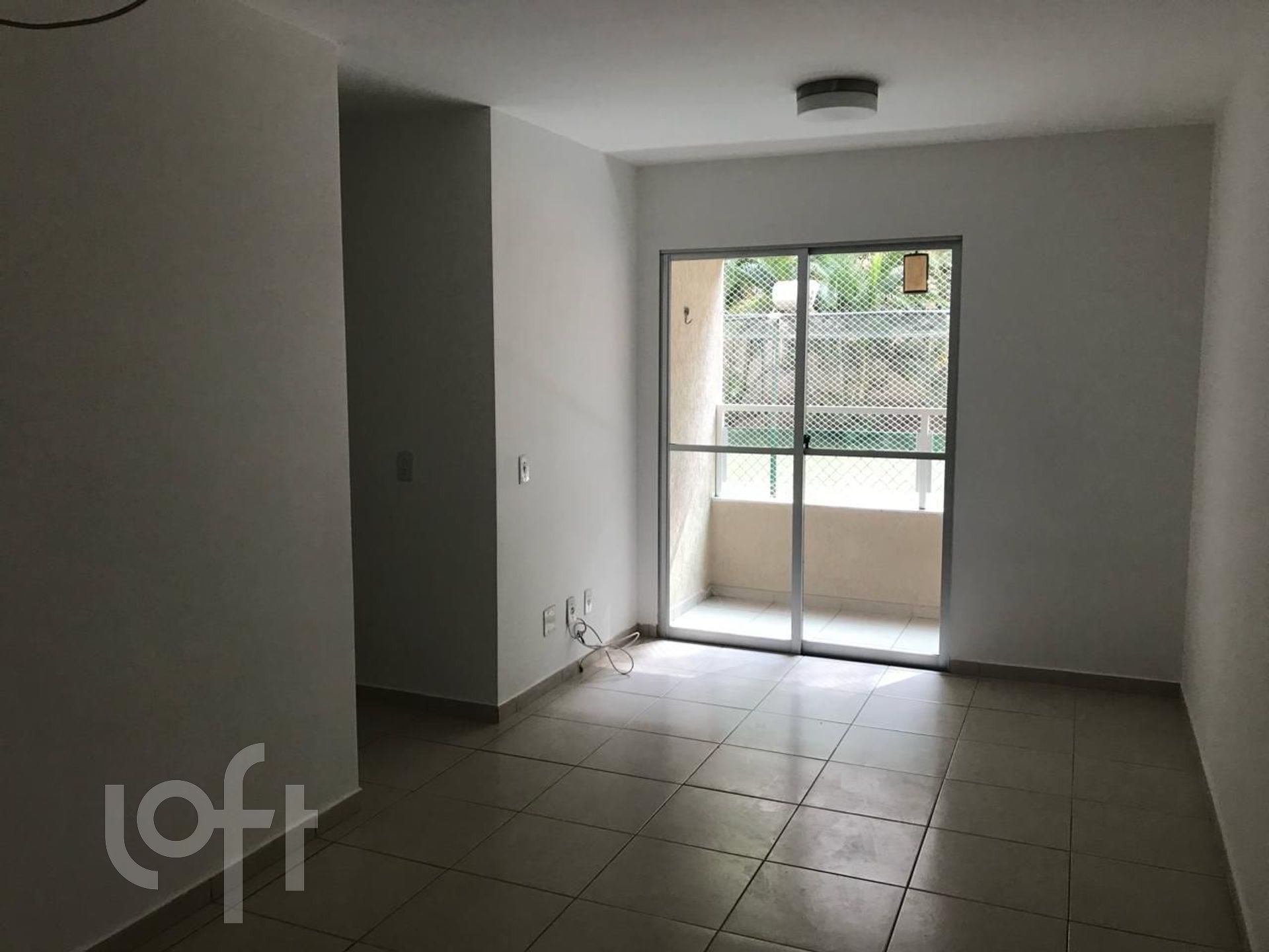 Apartamento à venda com 3 quartos, 67m² - Foto 1