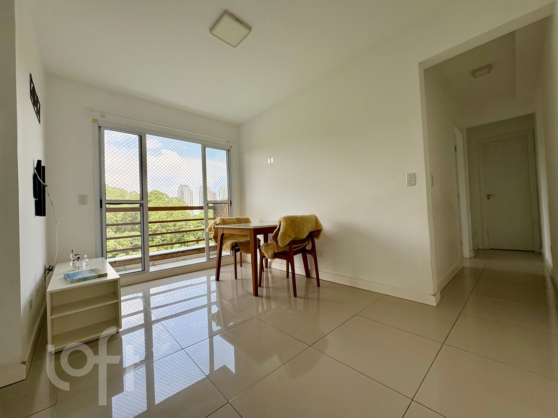 Apartamento à venda com 2 quartos, 45m² - Foto 4