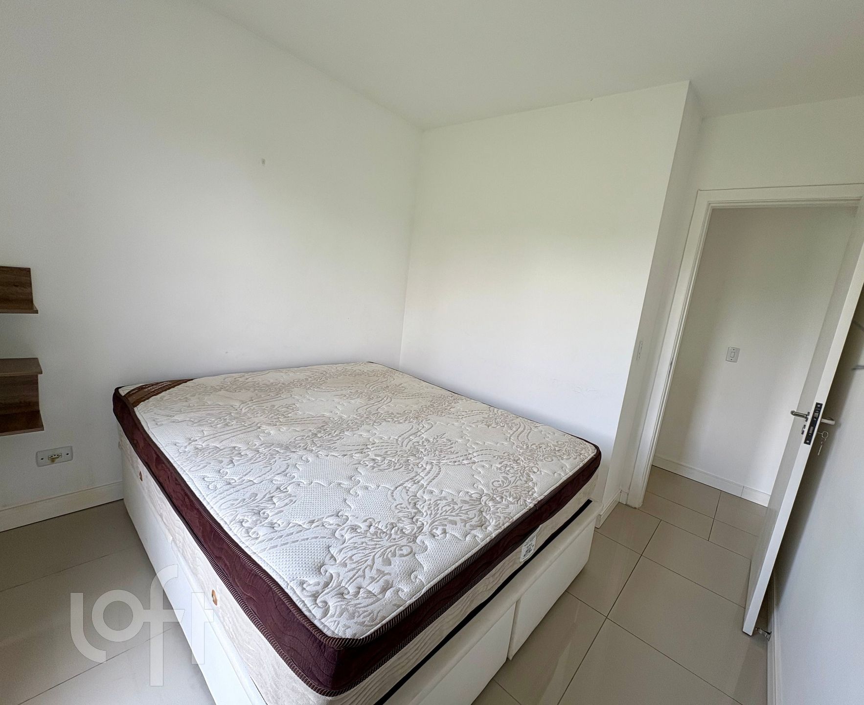 Apartamento à venda com 2 quartos, 45m² - Foto 13