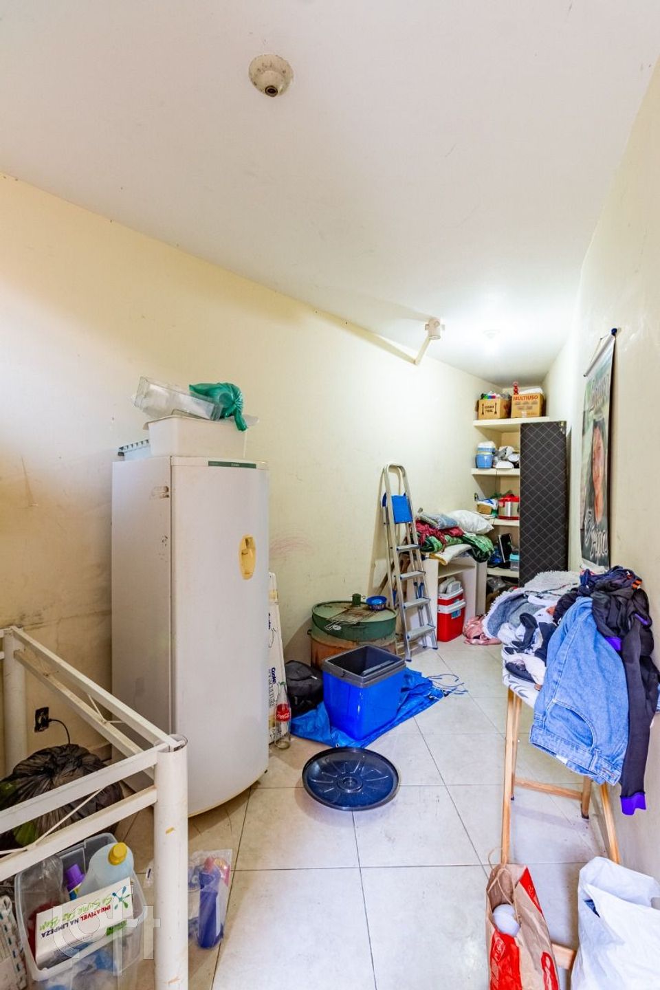 Casa à venda com 4 quartos, 200m² - Foto 8