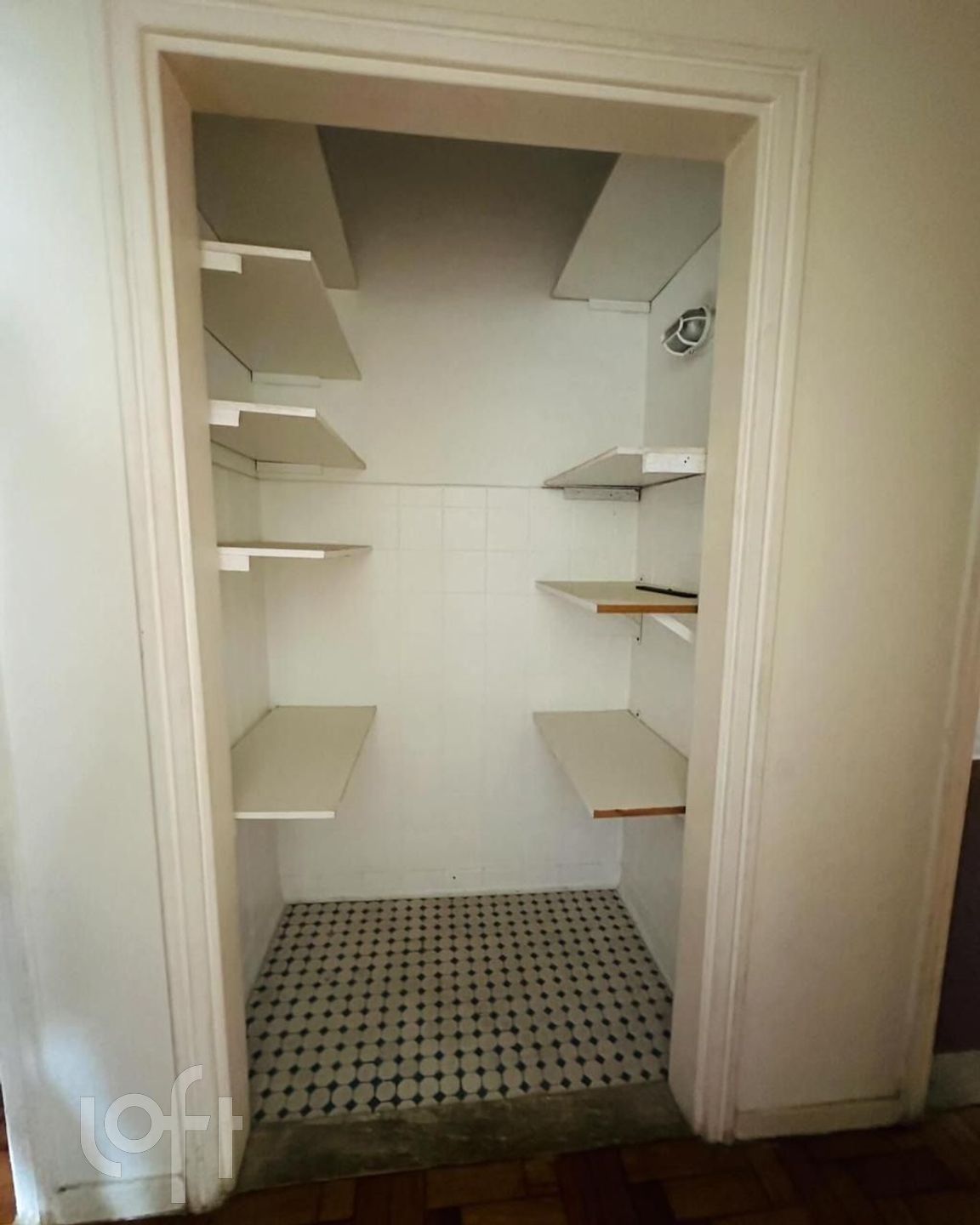 Apartamento à venda com 3 quartos, 140m² - Foto 7