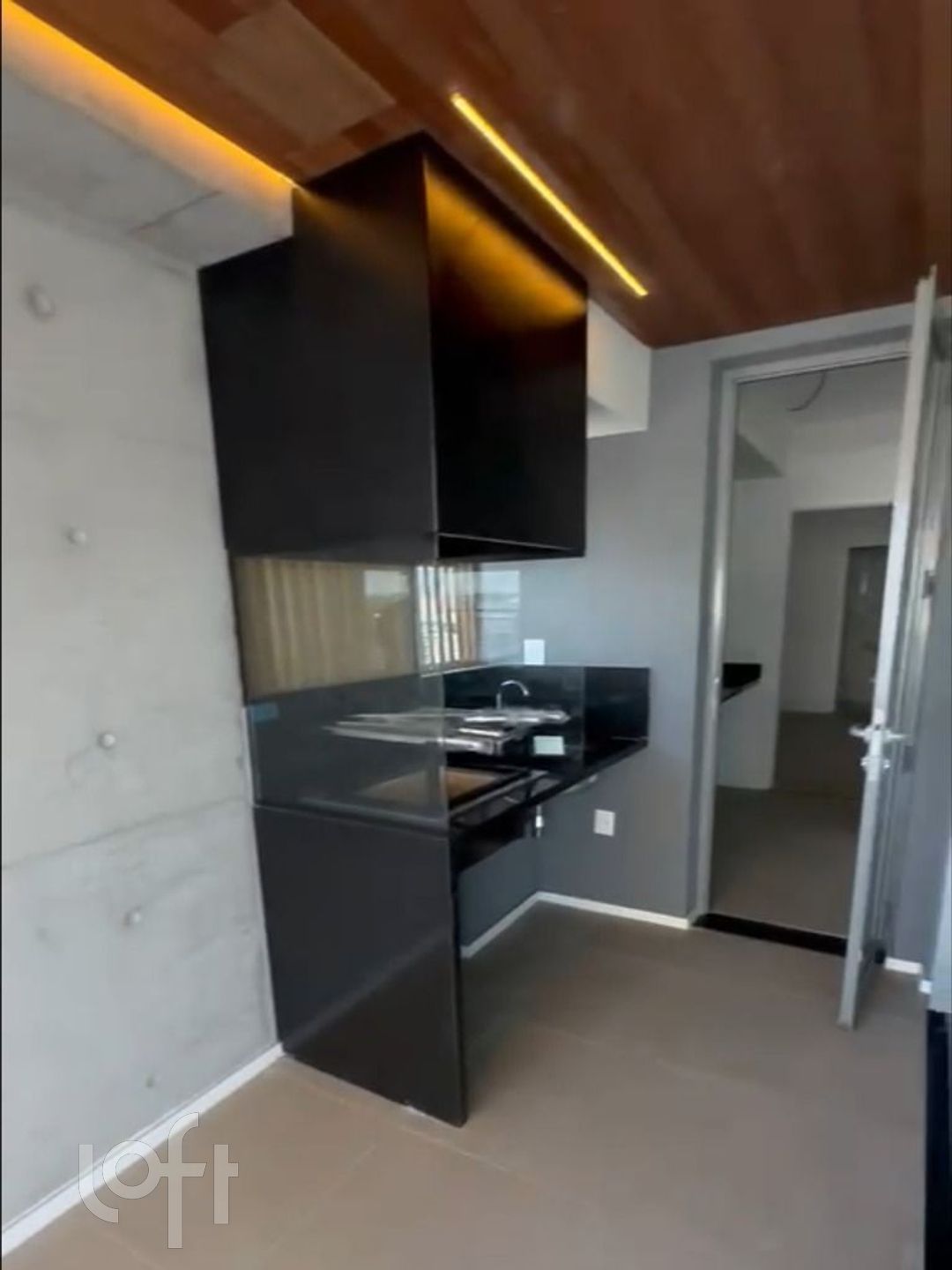 Apartamento à venda com 4 quartos, 167m² - Foto 8