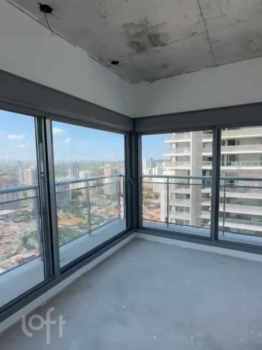 Apartamento à venda com 4 quartos, 167m² - Foto 3