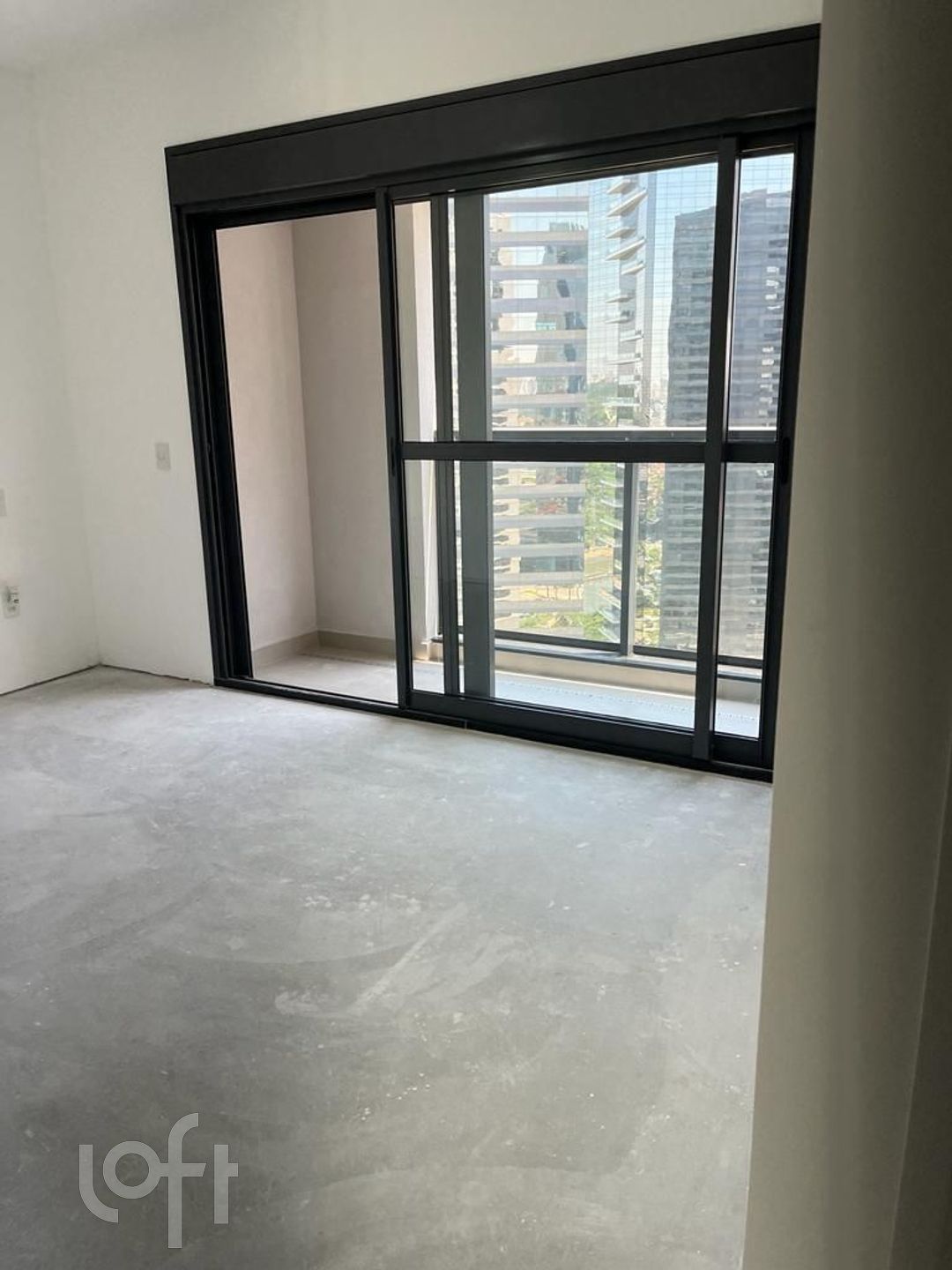 Apartamento à venda com 3 quartos, 227m² - Foto 7