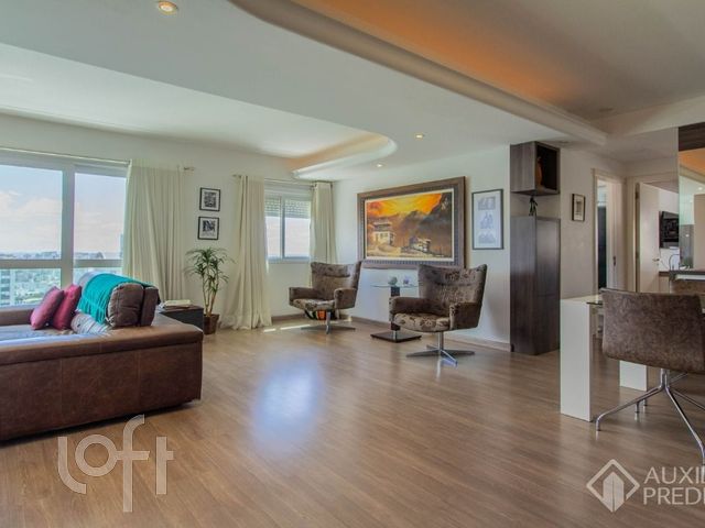 Apartamento com 79m², 3 dormitórios, 1 suíte, 2 vagas, Boa Vista em Porto Alegre