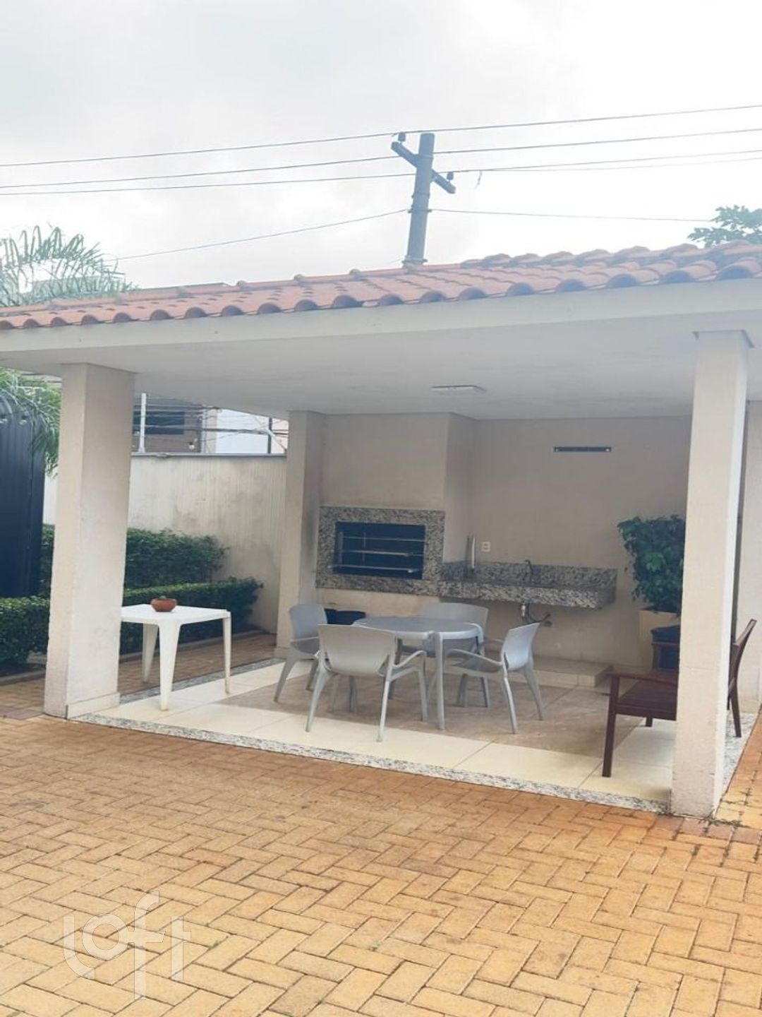 Apartamento à venda com 2 quartos, 40m² - Foto 19