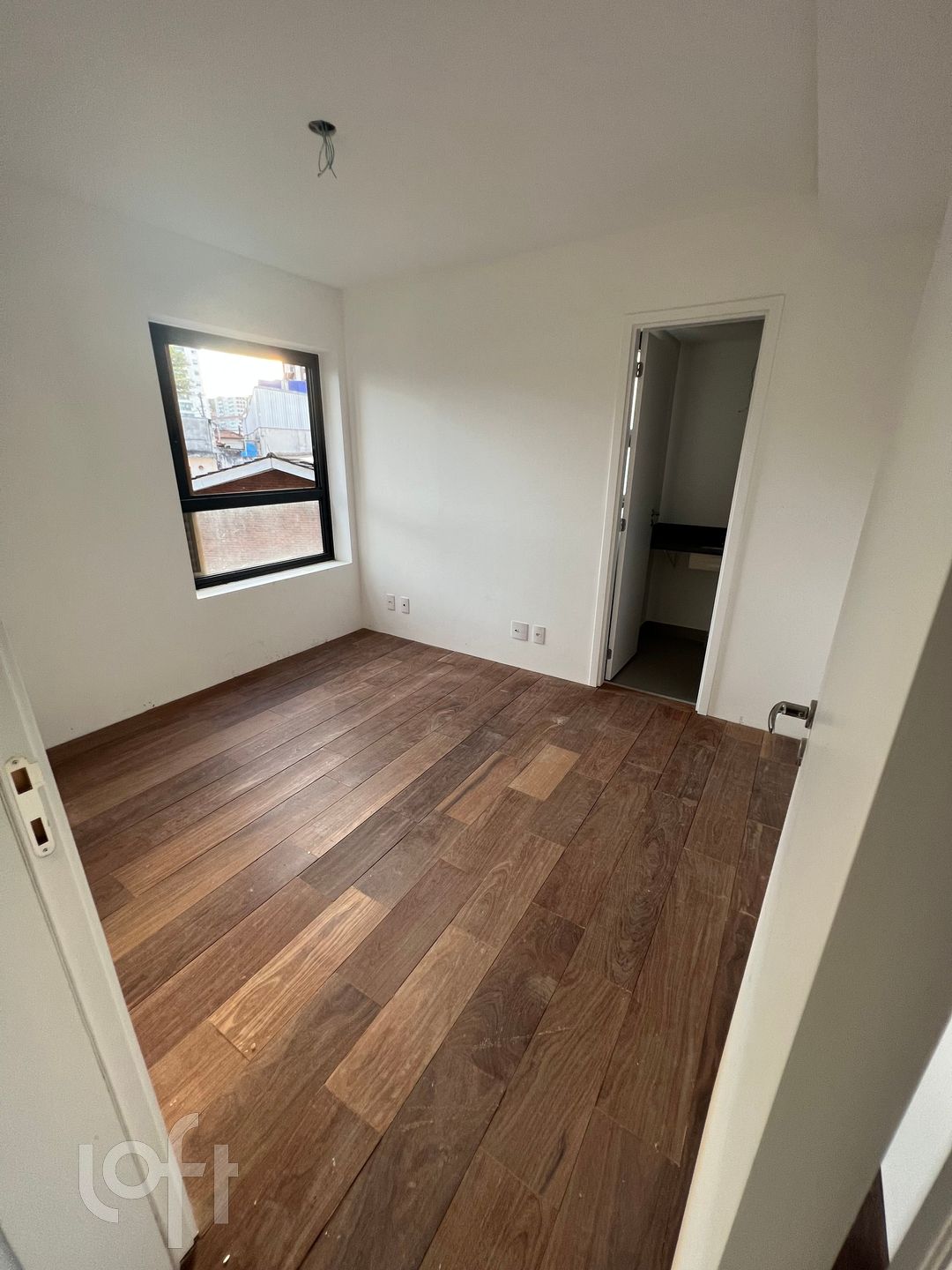 Apartamento à venda com 3 quartos, 142m² - Foto 6