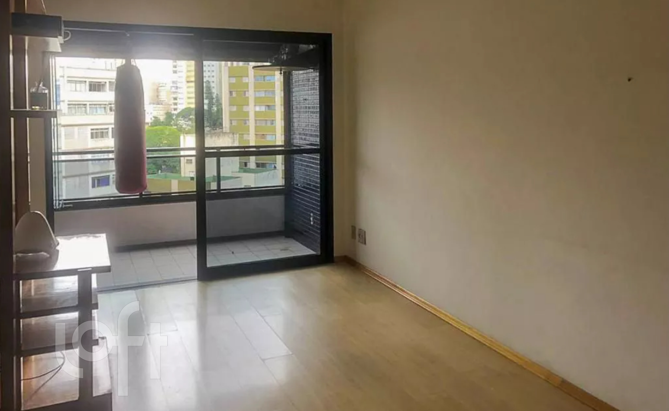 Apartamento à venda com 1 quarto, 47m² - Foto 2