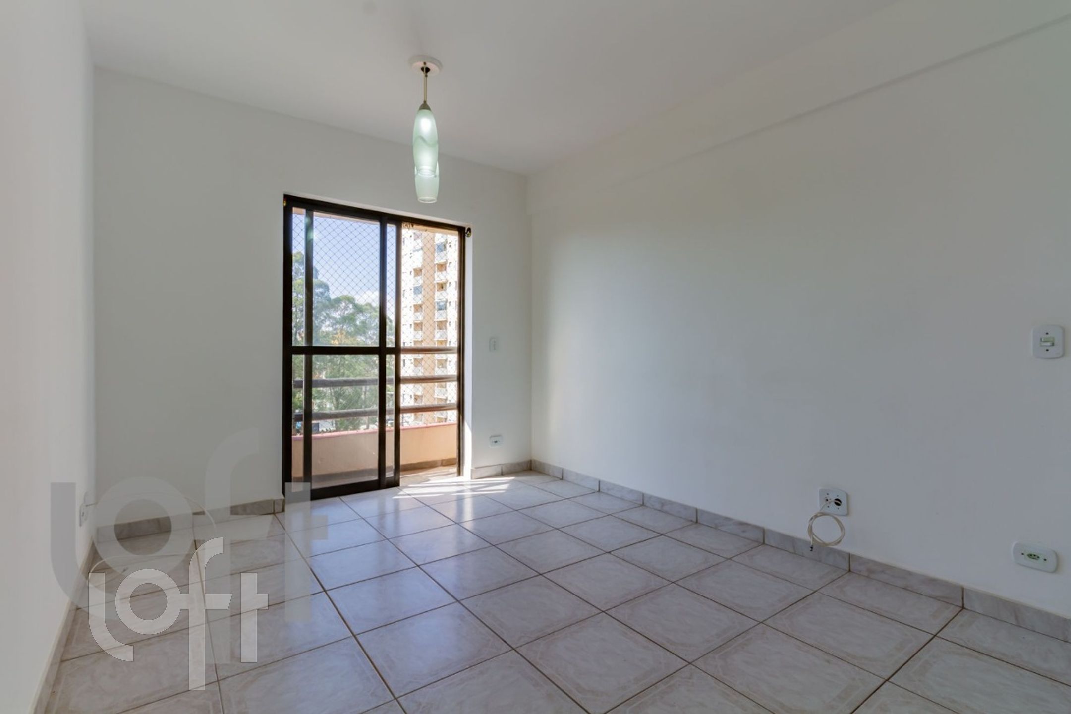 Apartamento à venda com 2 quartos, 56m² - Foto 2