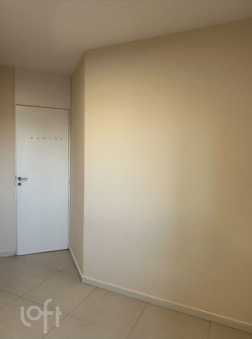 Apartamento à venda com 3 quartos, 74m² - Foto 3