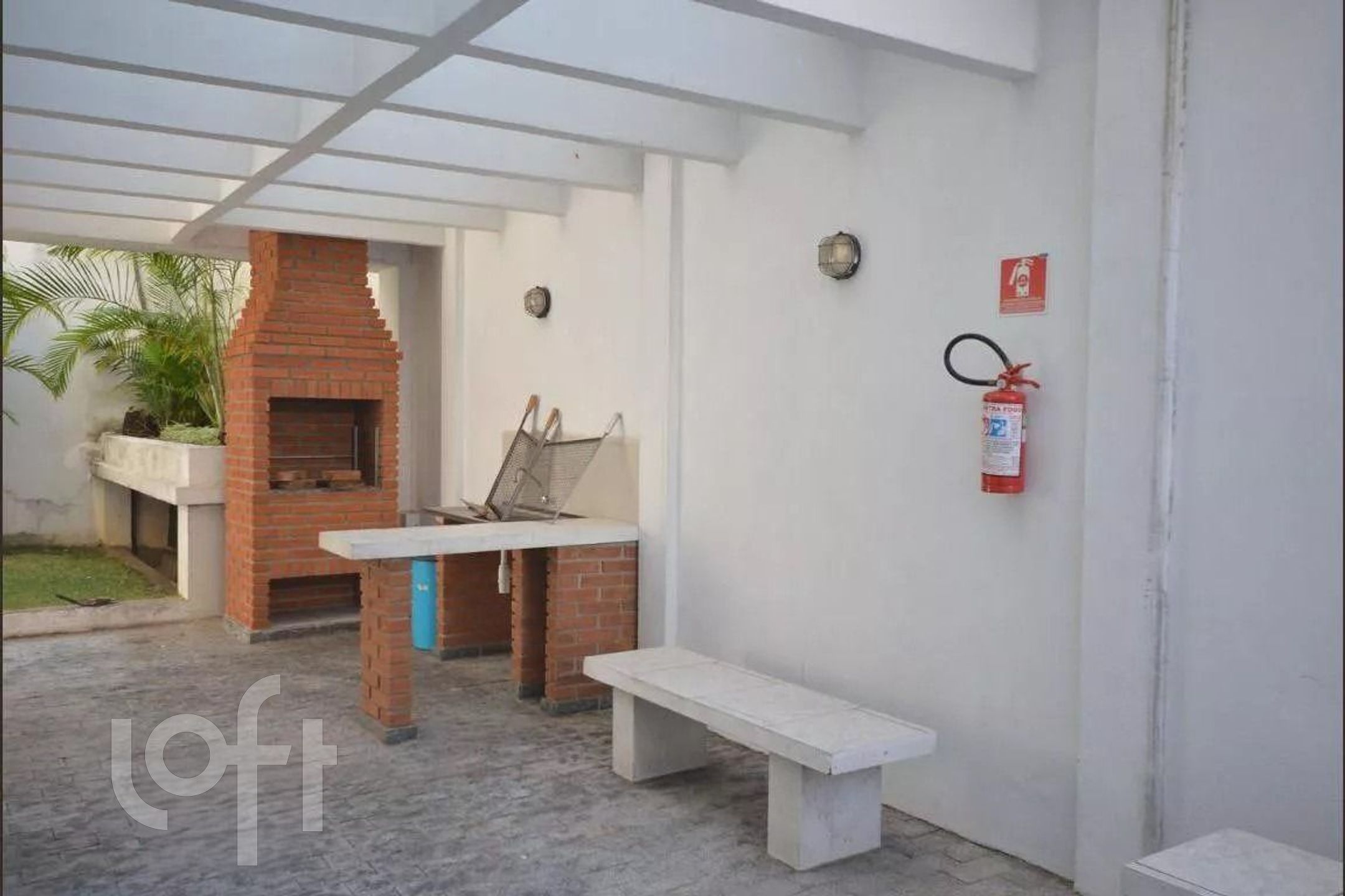 Apartamento à venda com 2 quartos, 72m² - Foto 5