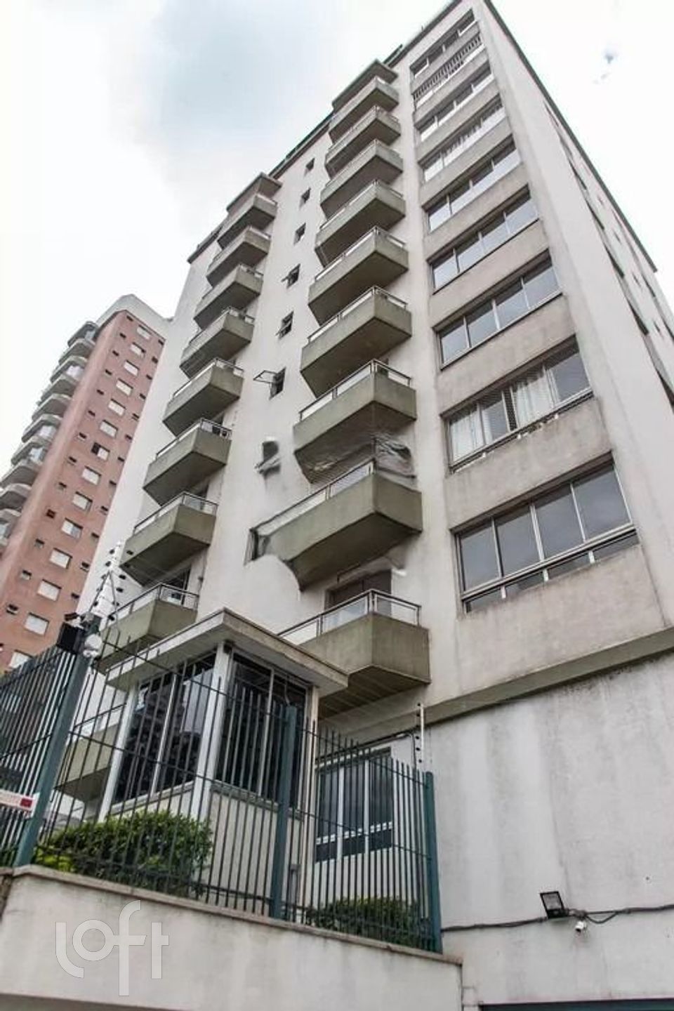 Apartamento à venda com 2 quartos, 72m² - Foto 2