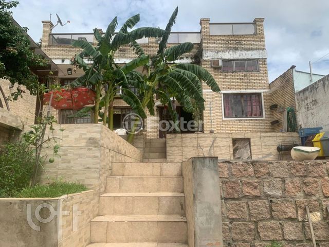Casa com 110m², 3 dormitórios, 2 suítes, 7 vagas, Chácara das Pedras em Porto Alegre