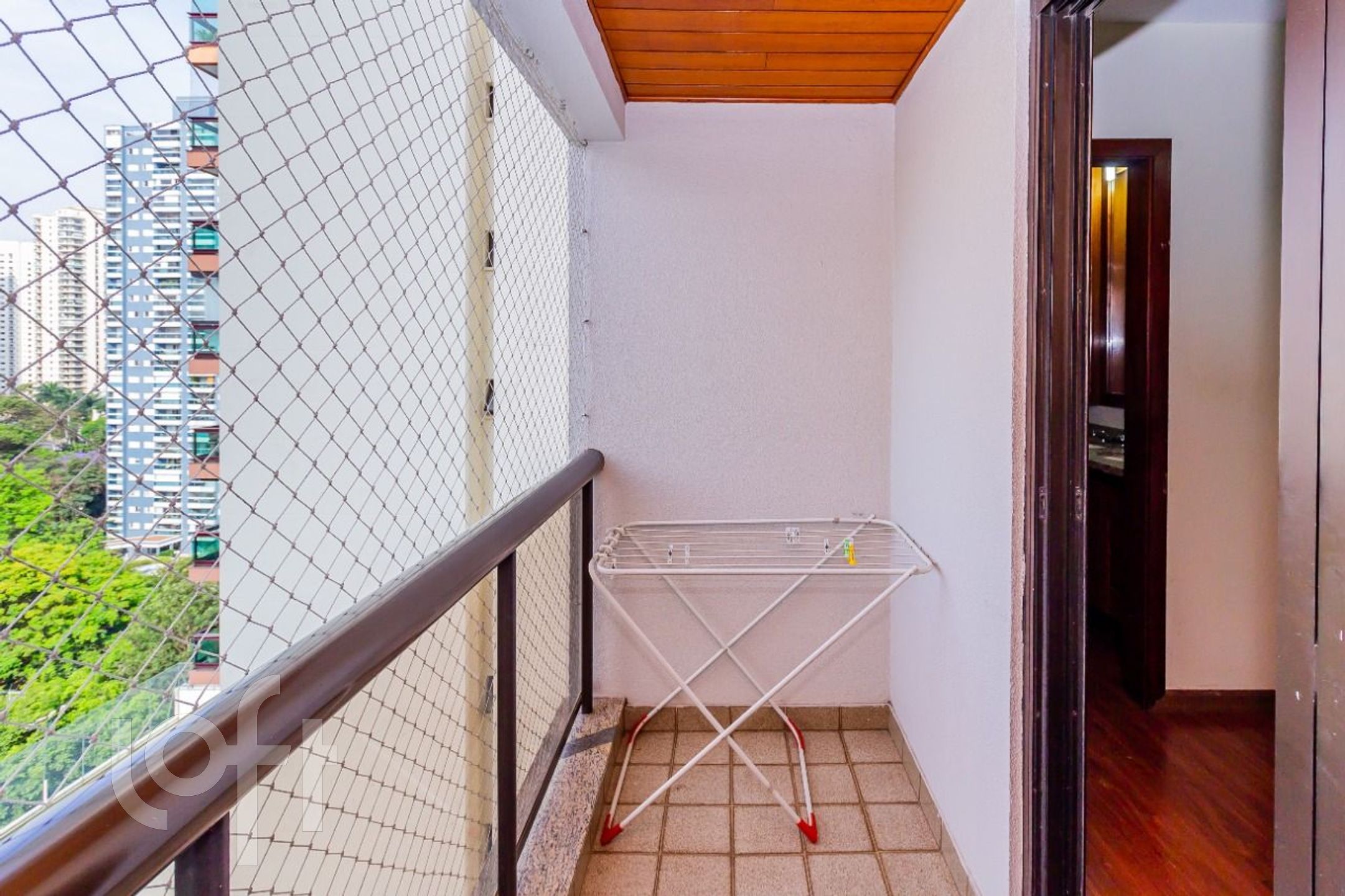 Apartamento à venda com 4 quartos, 140m² - Foto 27