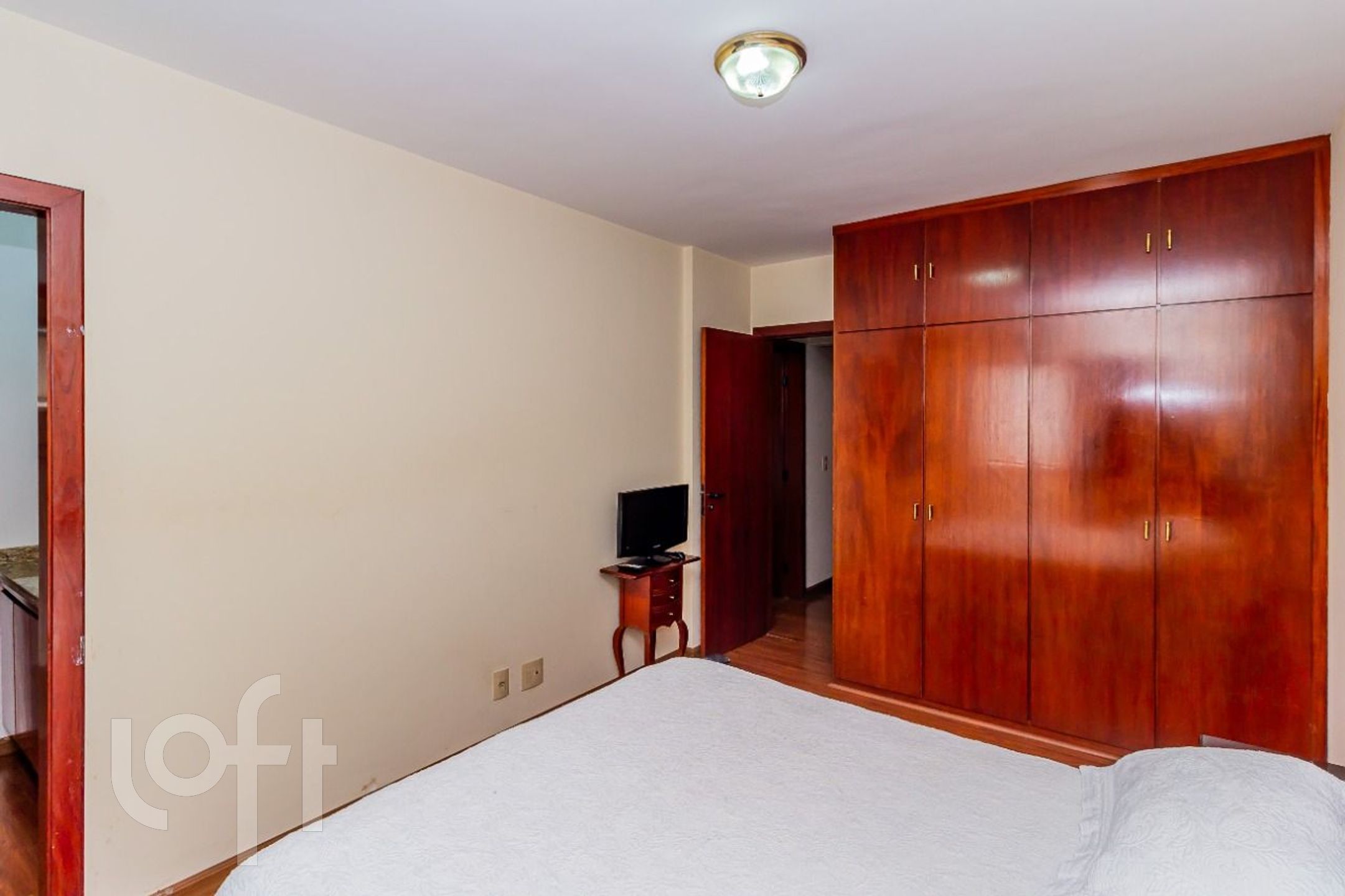 Apartamento à venda com 4 quartos, 140m² - Foto 25