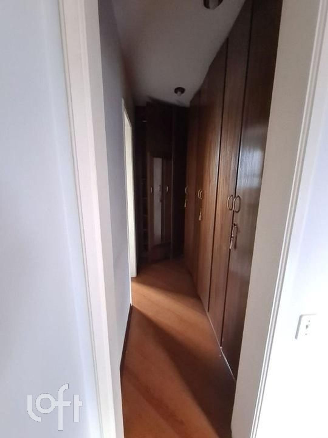 Apartamento à venda com 3 quartos, 131m² - Foto 25