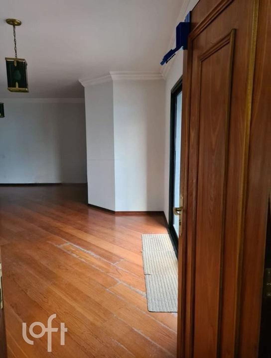 Apartamento à venda com 3 quartos, 131m² - Foto 1