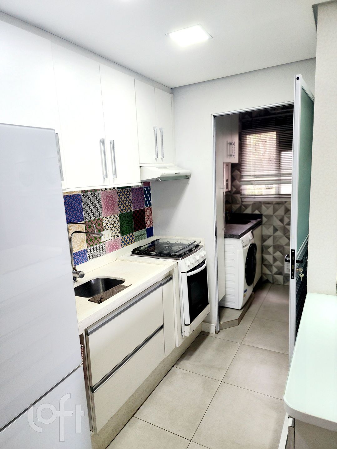 Apartamento à venda com 2 quartos, 67m² - Foto 7